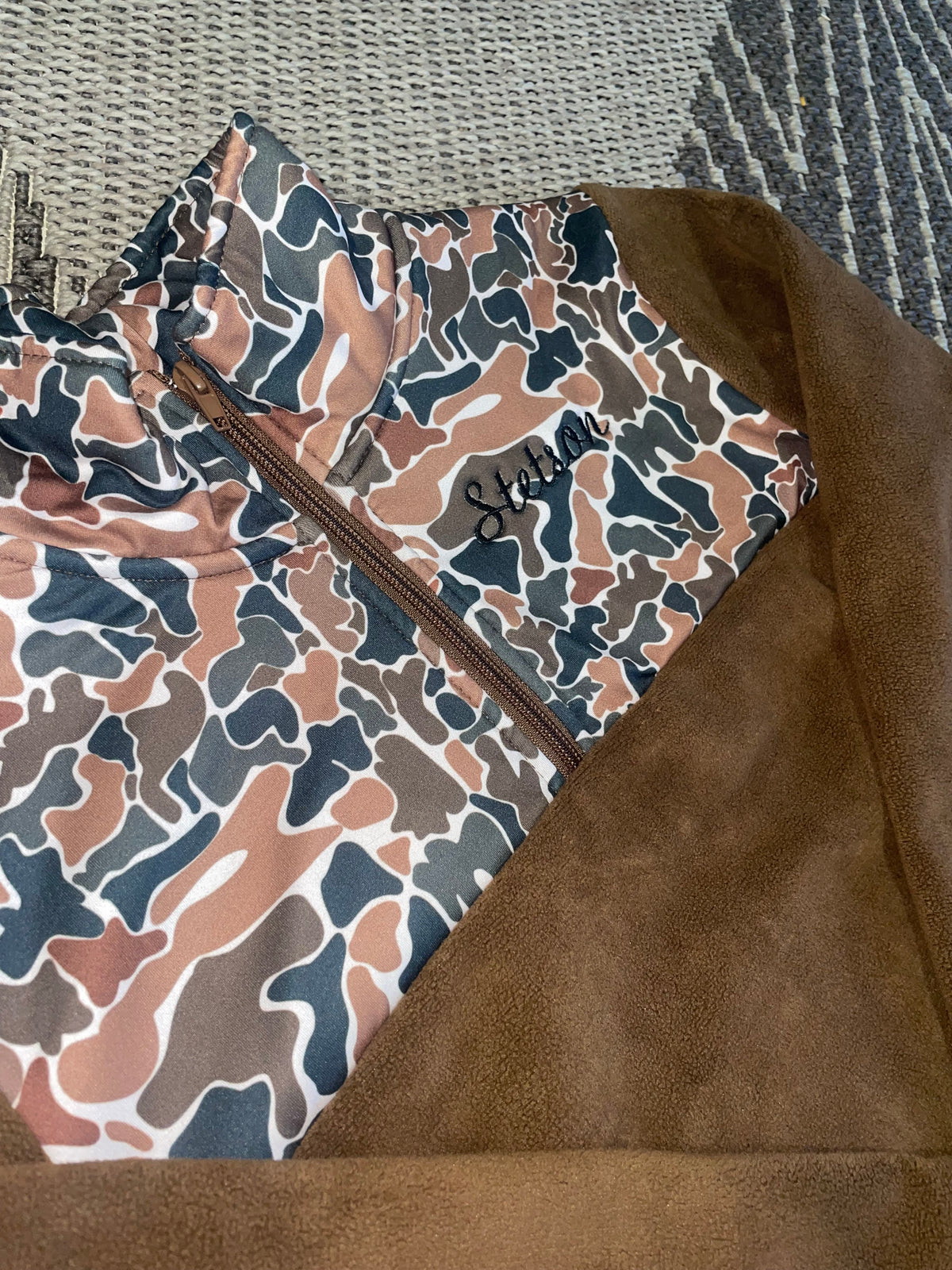 Embroidery Camo Kids Pullover