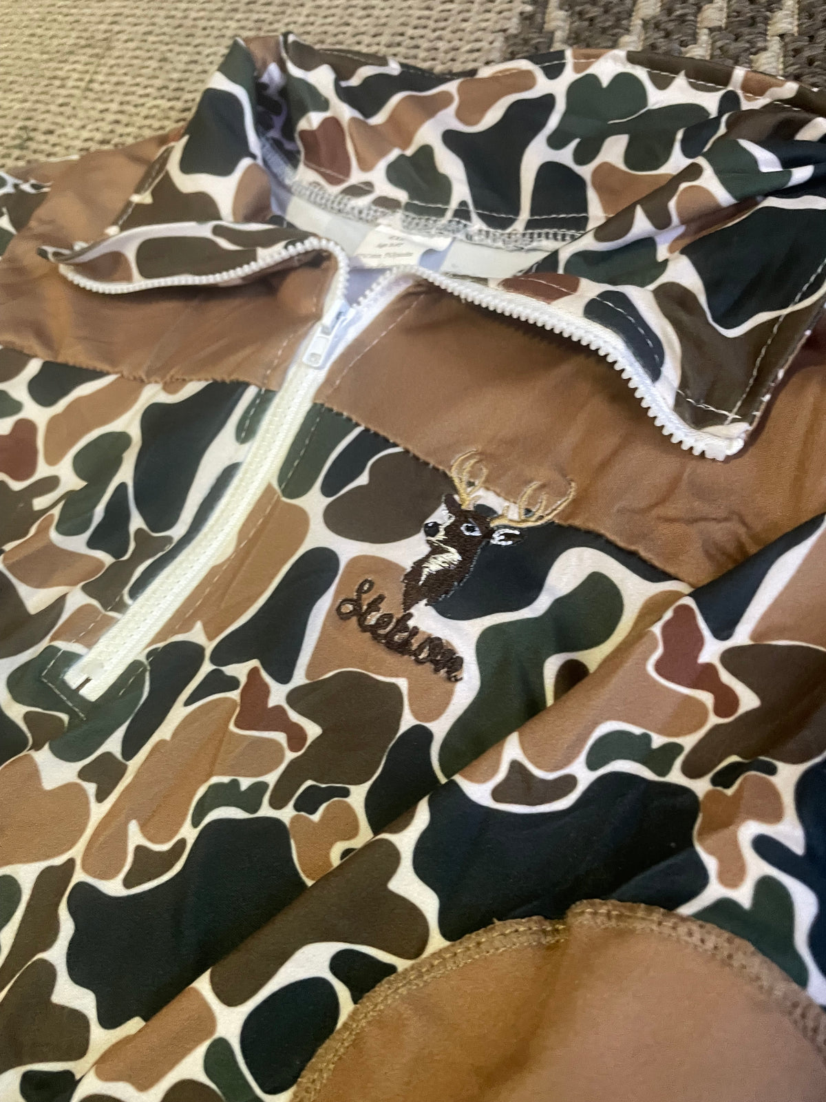 Embroidery Camo Kids Pullover